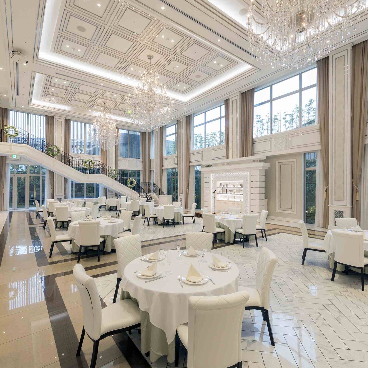 CRYSTAL SUITE